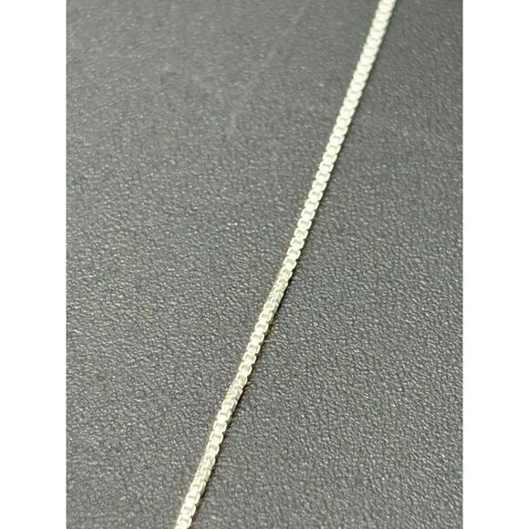 New Condition 18" Sterling Silver Turquoise Dog Cat Paw Pendant Necklace - Picture 6 of 11